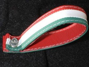 FIAT 500 Trunk Handle / Pull Strap - Italian Flag Design